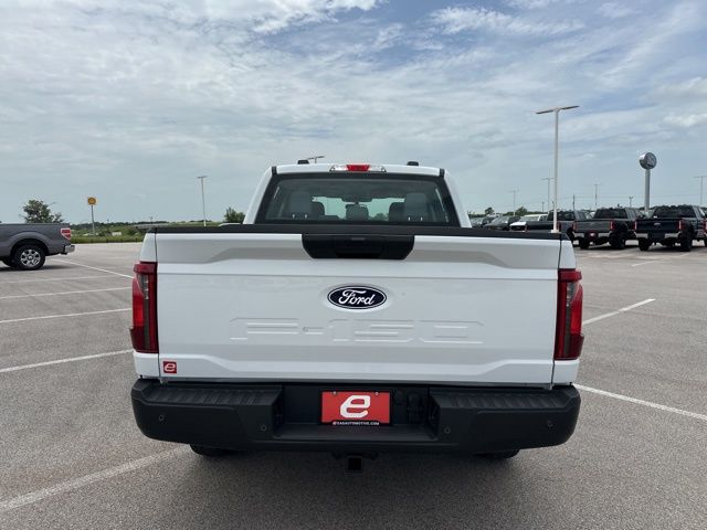 2025 Ford F-150 XL photo 6