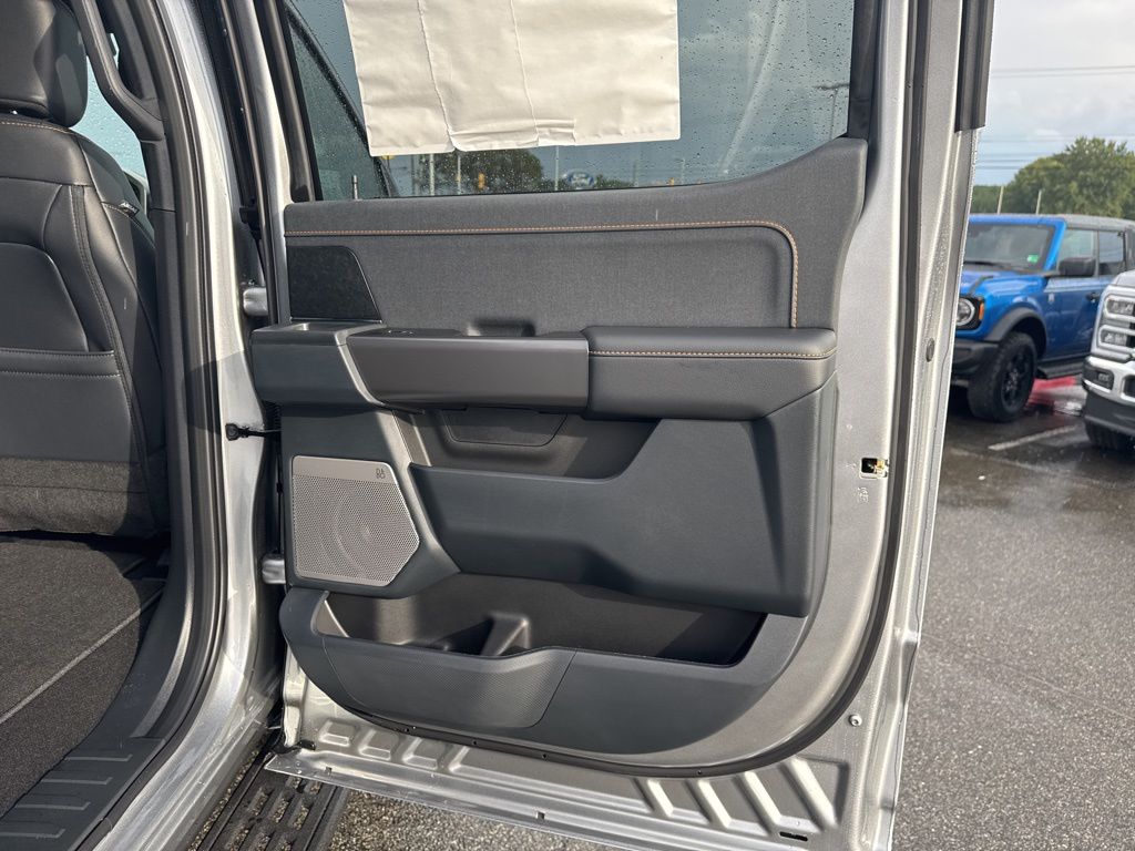 2025 Ford F-150 Tremor photo 18