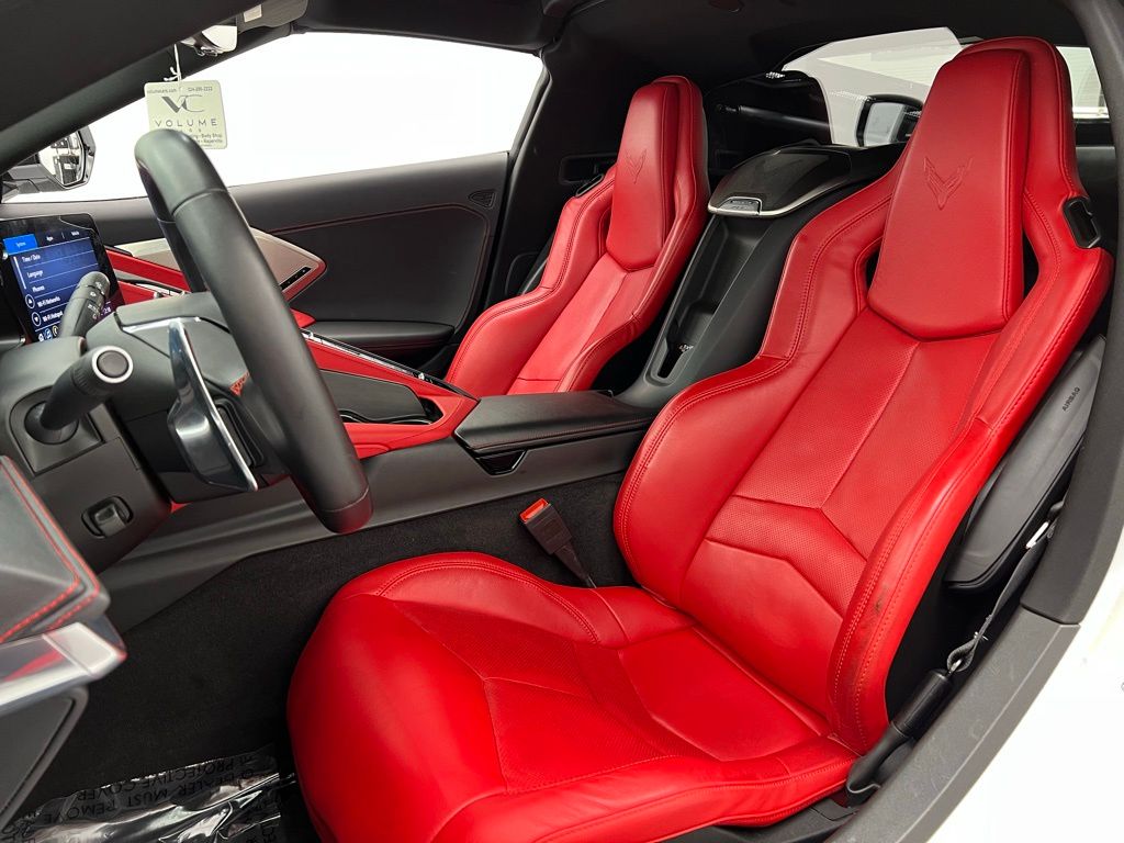2023 Chevrolet Corvette Stingray 2LT Coupe photo 7
