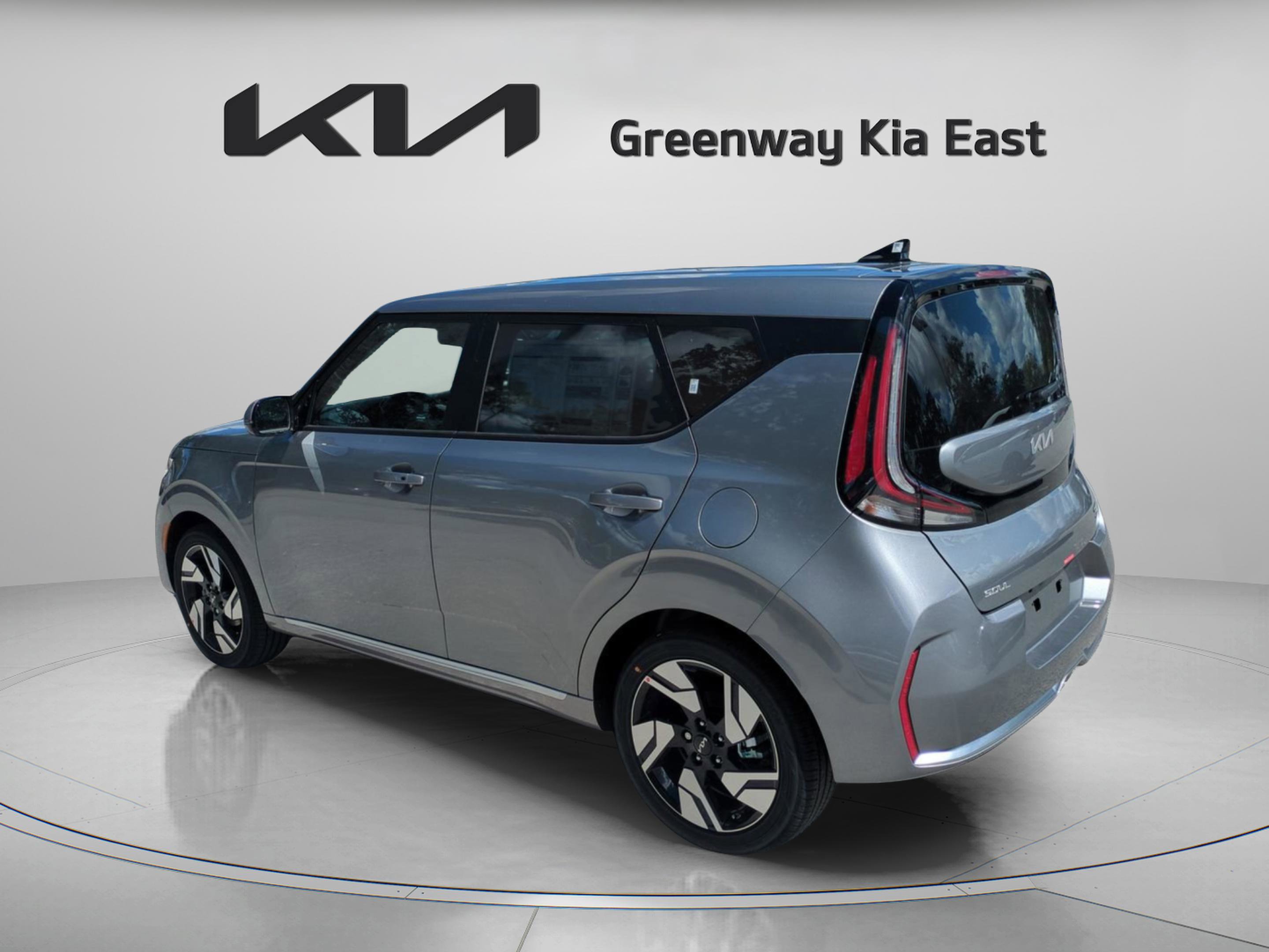 2025 Kia Soul GT-Line photo 6