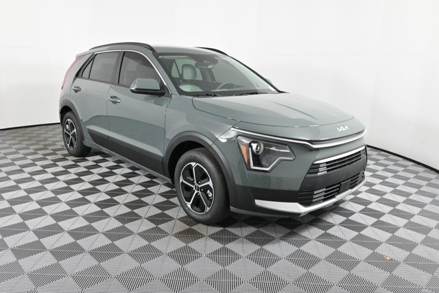 2025 Kia Niro EX's photo