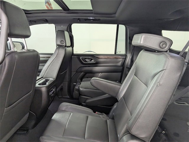 2023 Chevrolet Suburban Z71 photo 14
