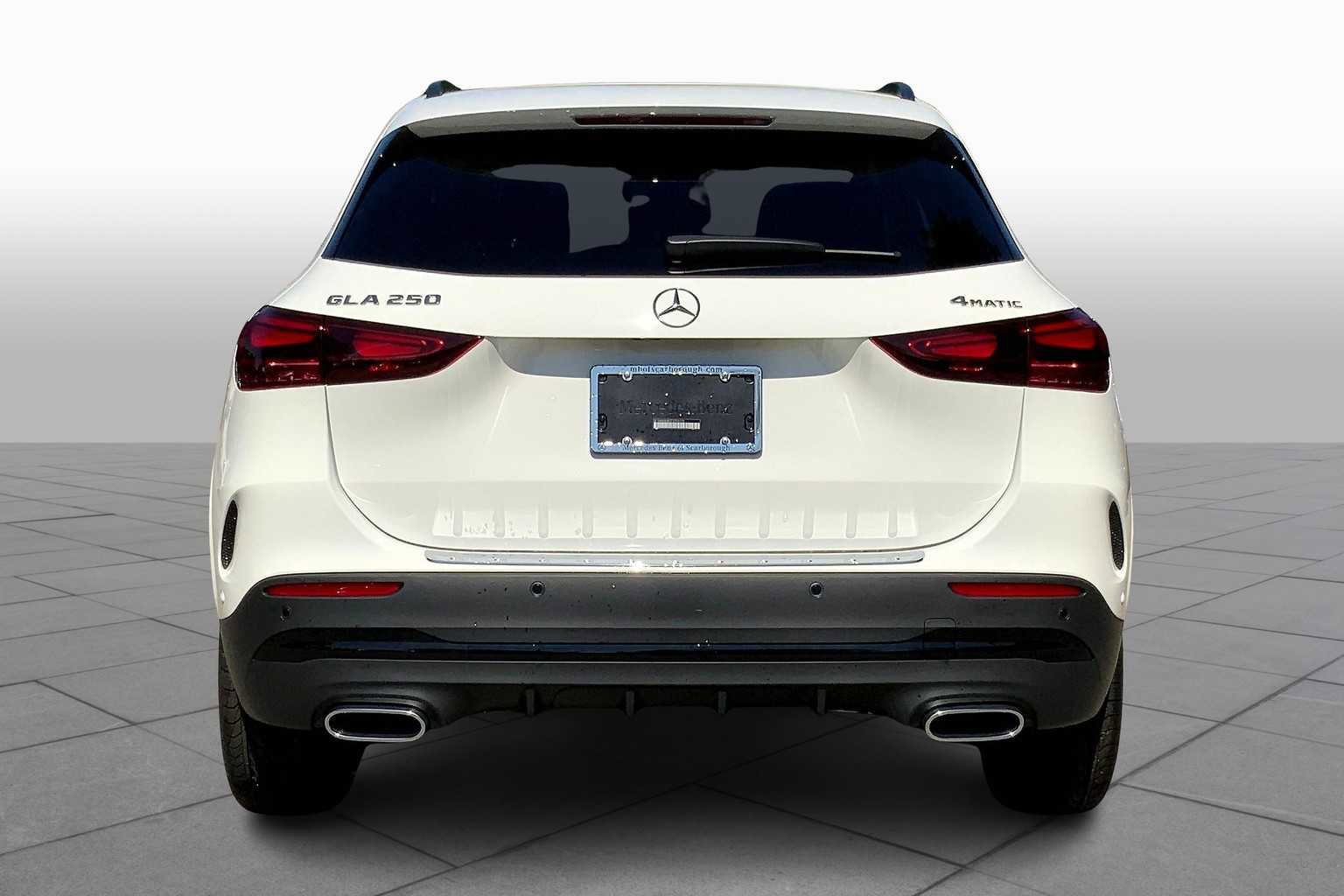 2026 Mercedes Benz GLA 250 4MATIC photo 4