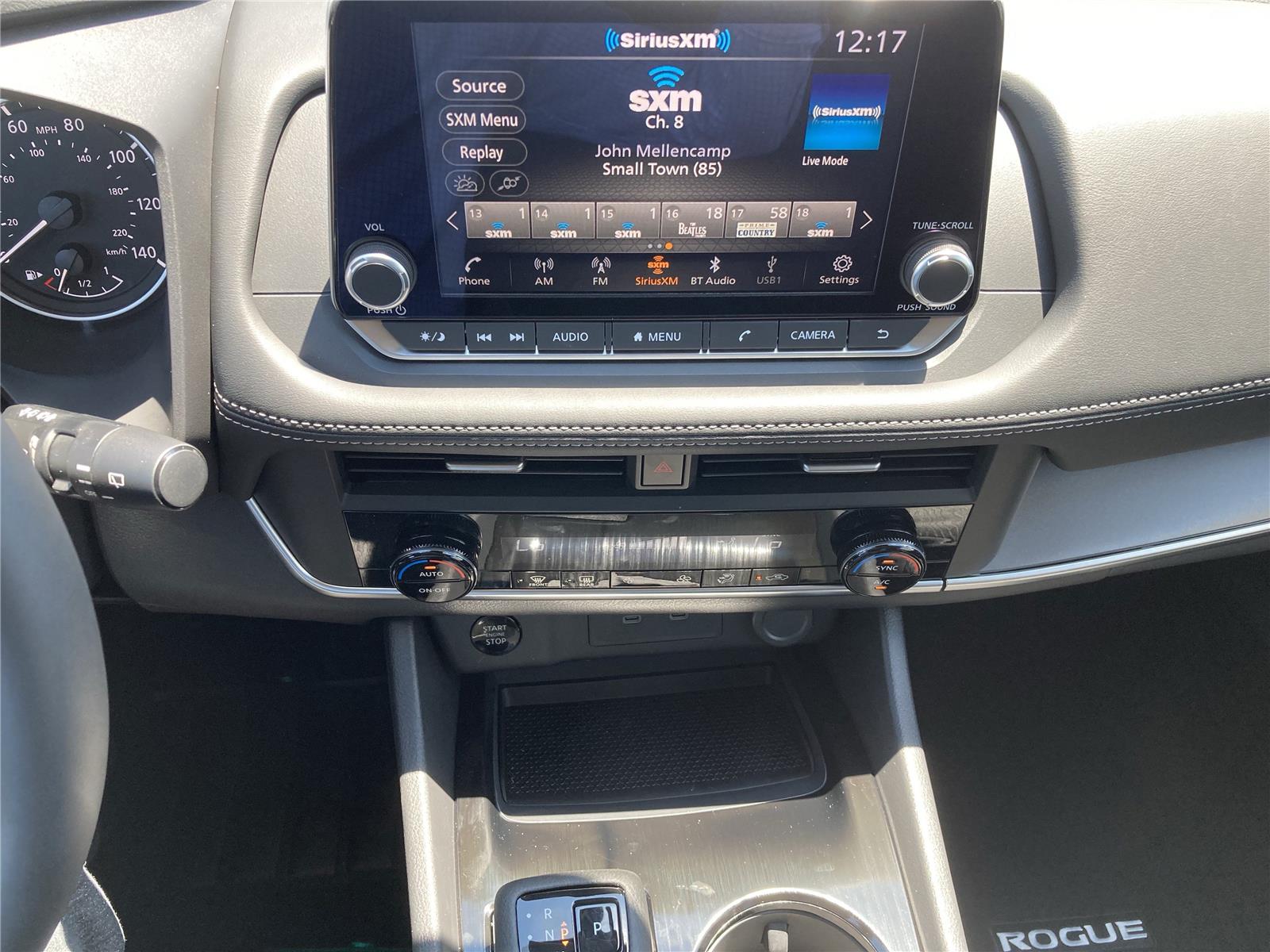 2026 Nissan Rogue SV photo 13