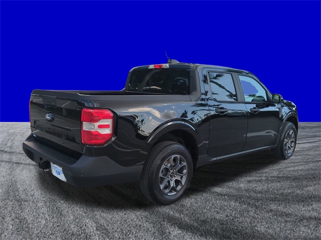 2025 Ford Maverick XLT photo 3