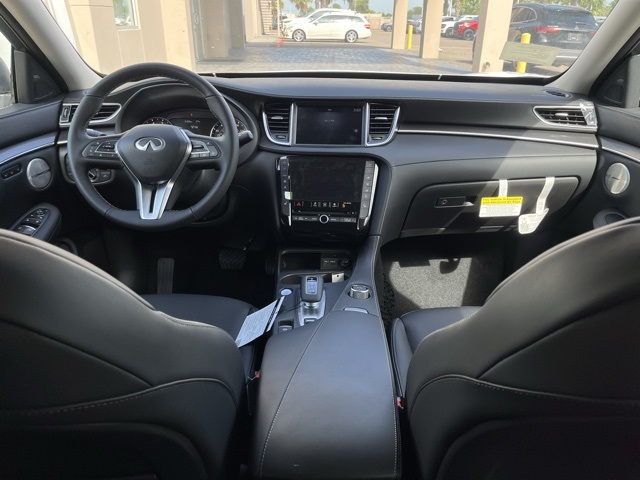 2025 Infiniti QX50 Luxe photo 13