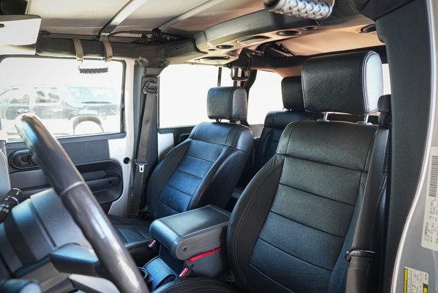 2008 Jeep Wrangler Unlimited Sahara photo 12