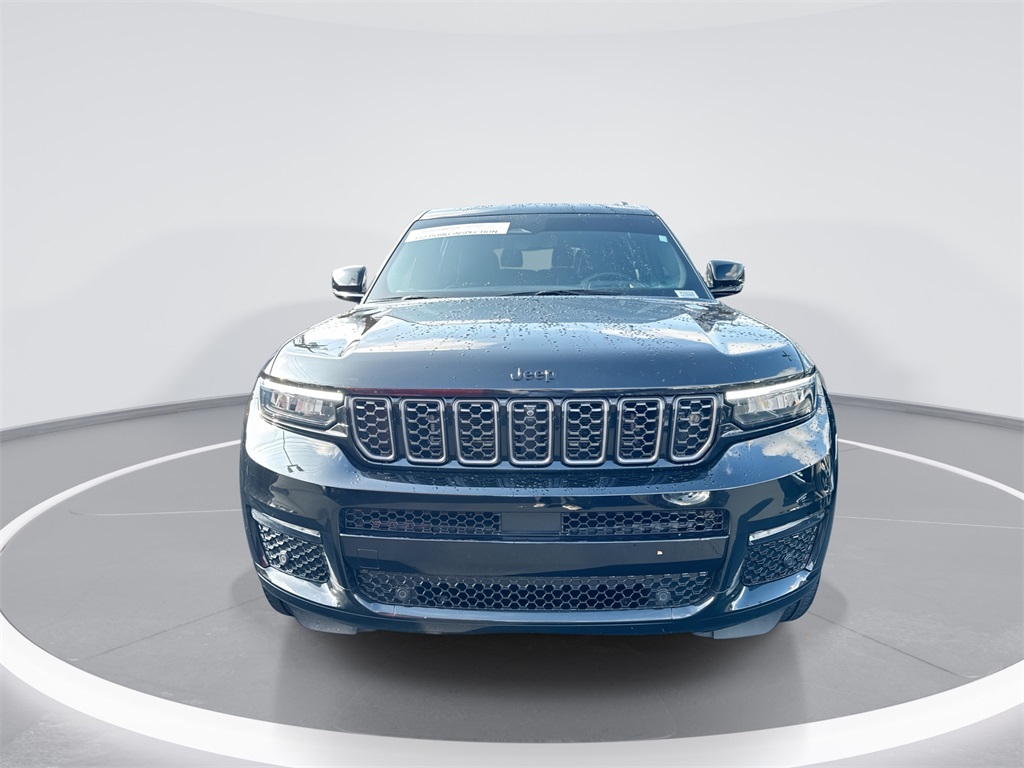 2023 Jeep Grand Cherokee L Summit photo 3
