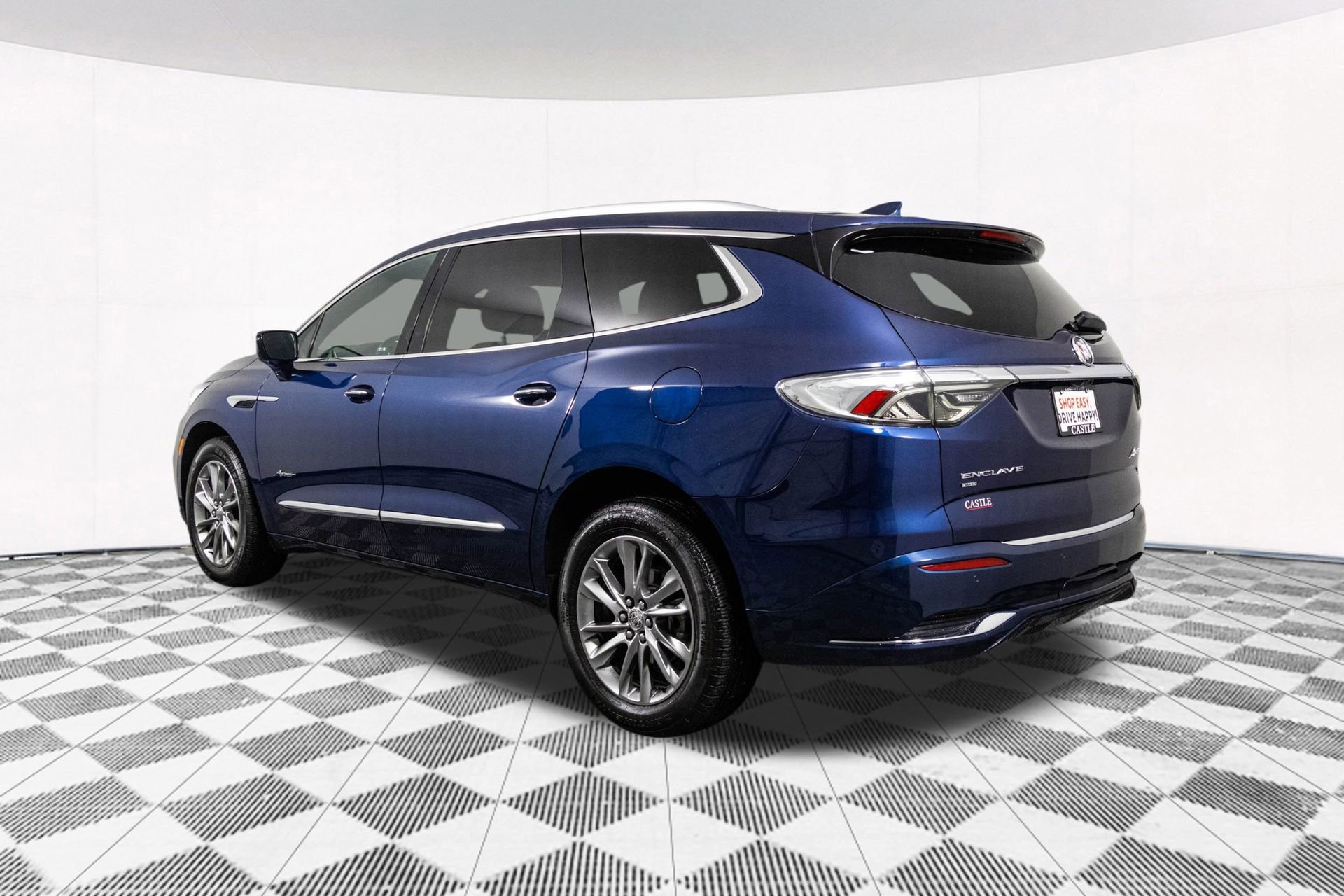 2023 Buick Enclave Avenir photo 3