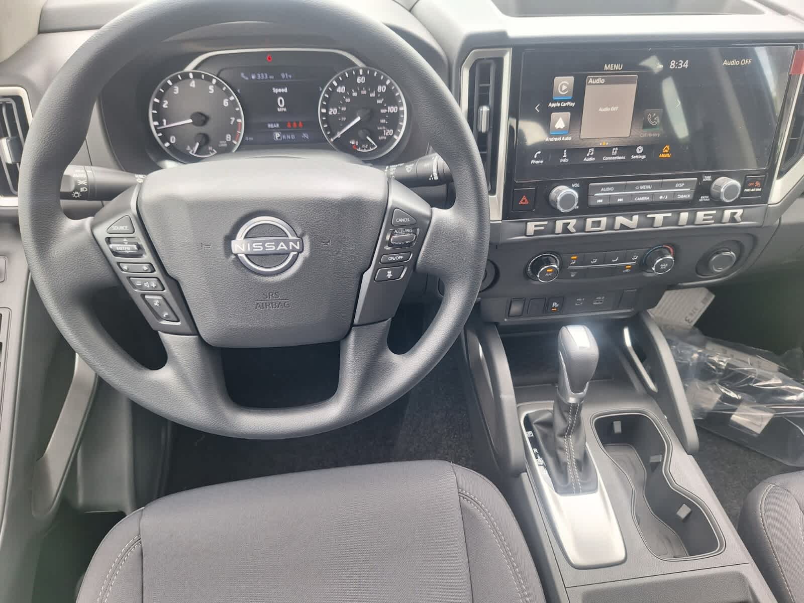 2025 Nissan Frontier SV photo 18