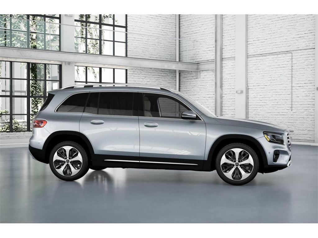 2025 Mercedes Benz GLB 250 photo 14