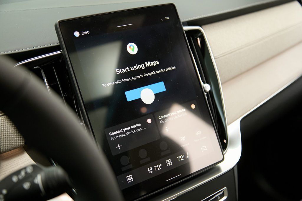 2026 VOLVO XC90 - Image 13