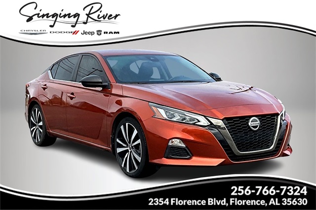 2022 Nissan Altima SR
