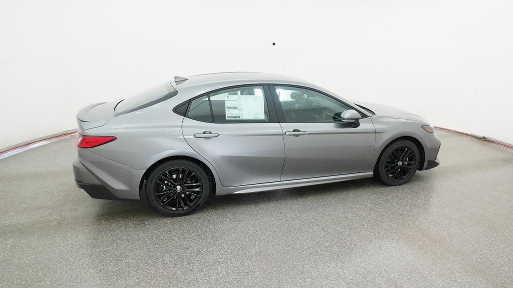2025 Toyota Camry SE photo 22