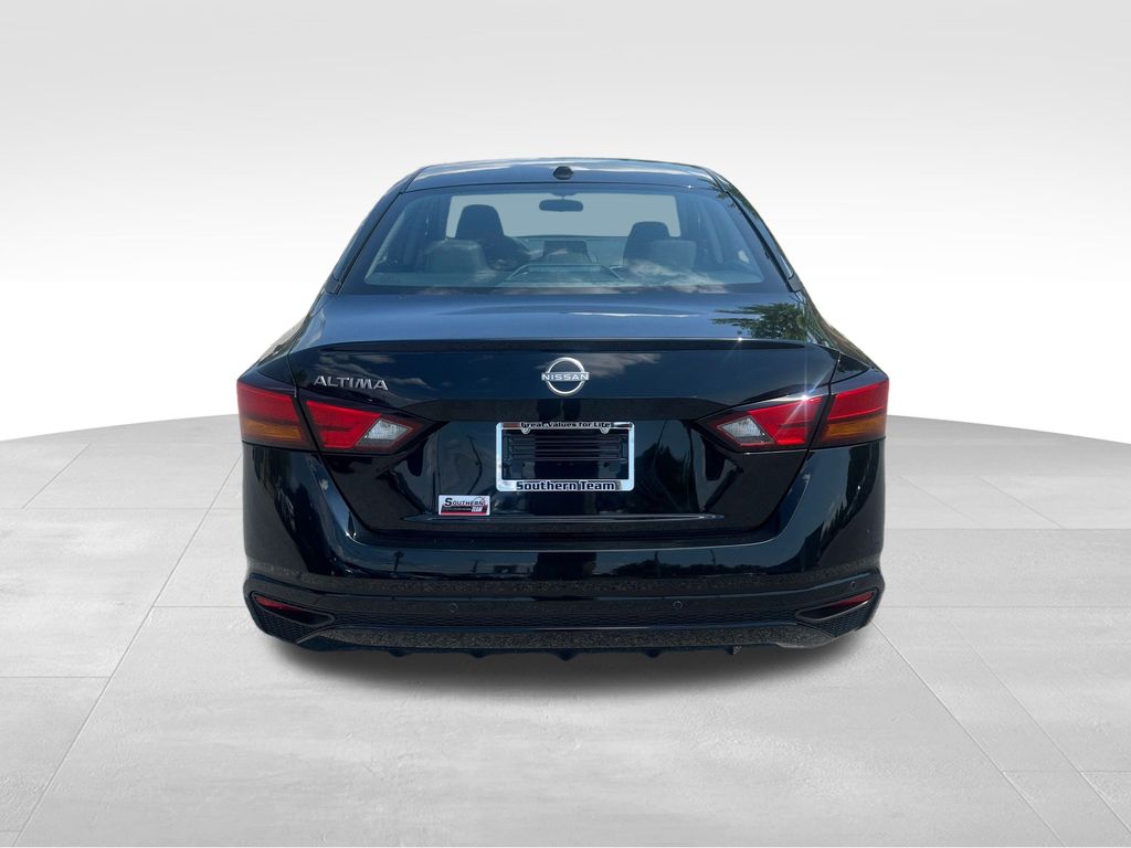 2025 Nissan Altima 2.5 S photo 4