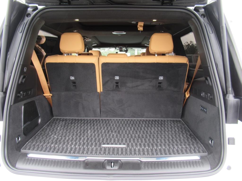2024 Jeep Grand Wagoneer III photo 30