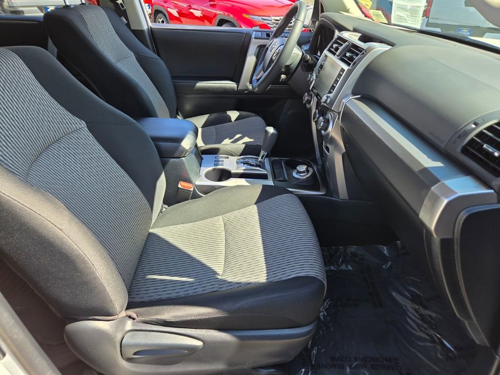 2024 Toyota 4Runner SR5 photo 15