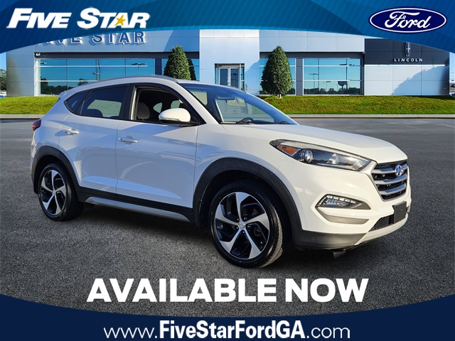 2017 Hyundai Tucson Sport's photo