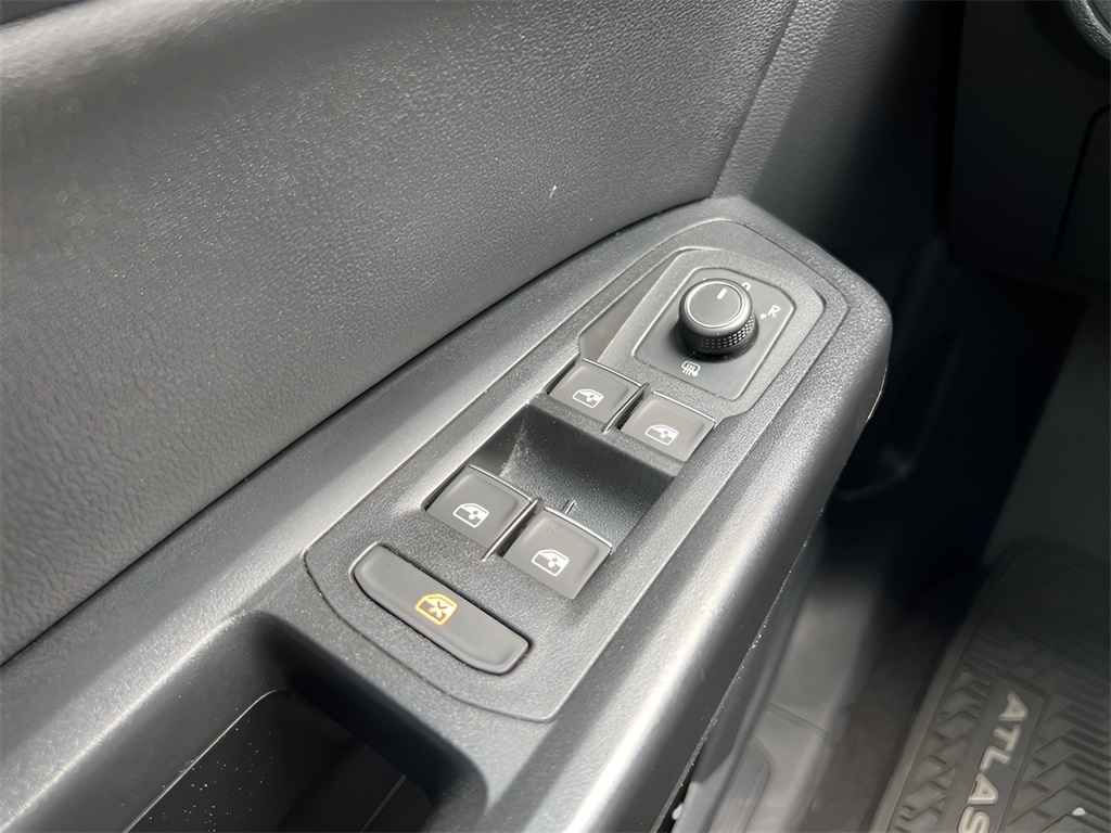 2019 Volkswagen Atlas V6 SE photo 29