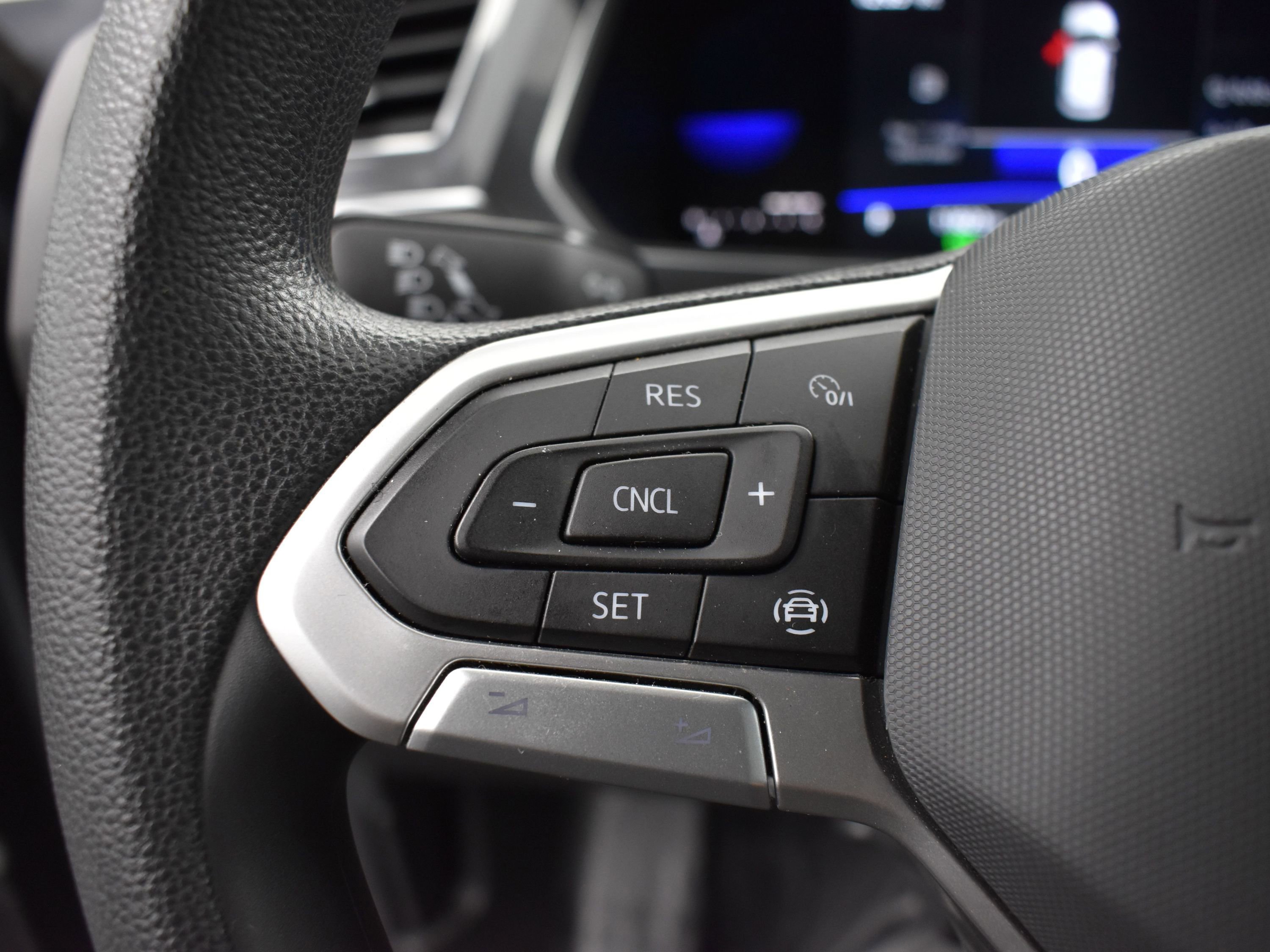 2023 Volkswagen Tiguan S photo 15