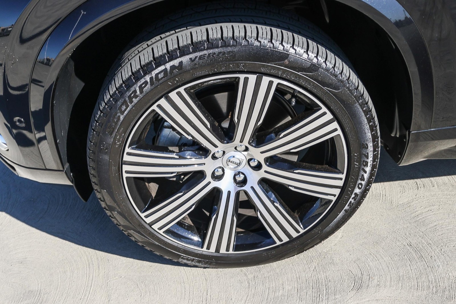 2024 Volvo XC90 Recharge Ultimate photo 9