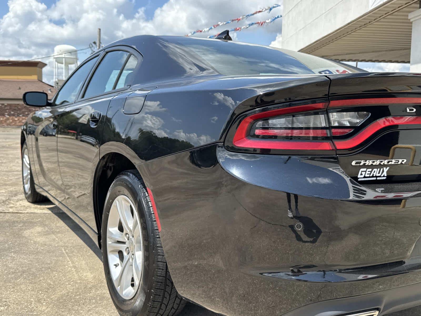 2023 Dodge Charger SXT photo 9
