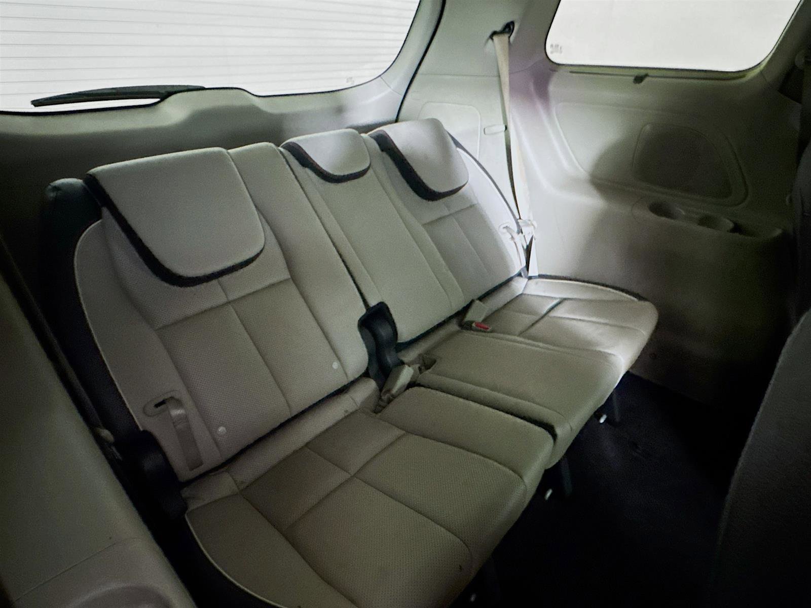 2021 Kia Sedona EX photo 25