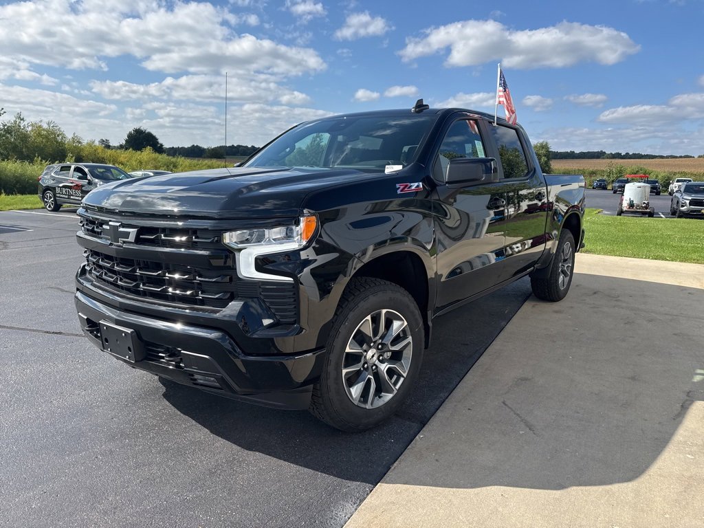 2026 Chevrolet Silverado RST photo 2