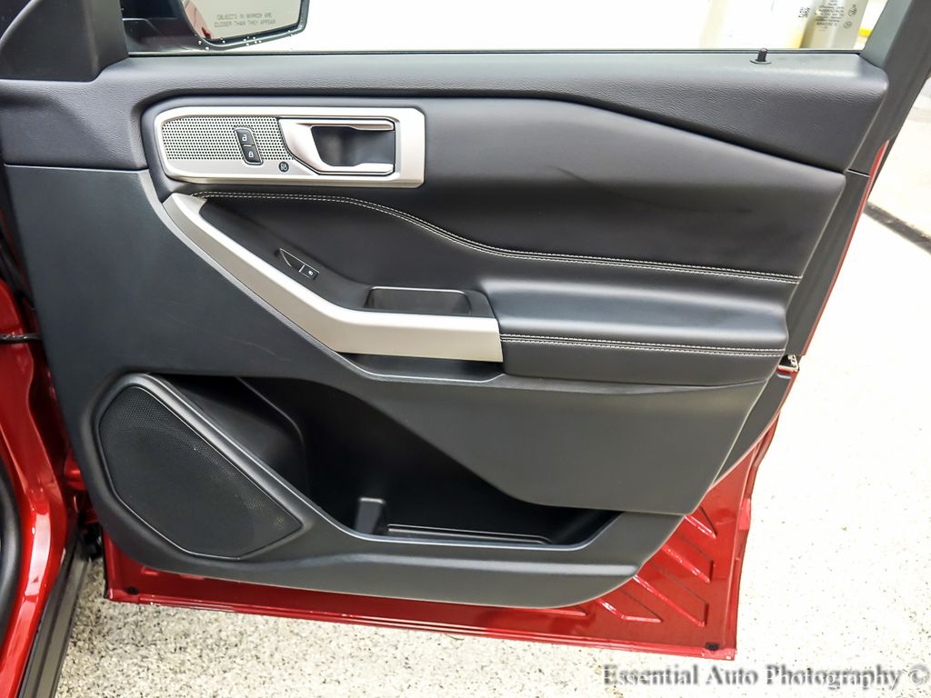 2024 FORD EXPLORER - Image 29