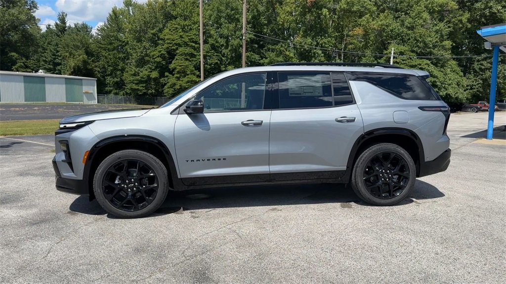 2026 Chevrolet Traverse RS photo 5
