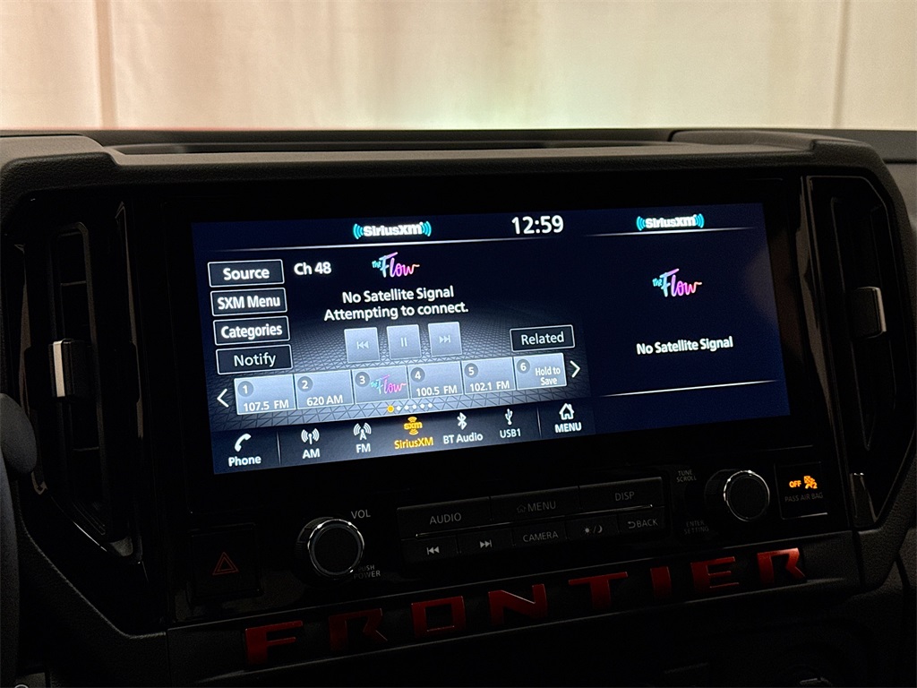 2025 Nissan Frontier PRO-4X photo 25