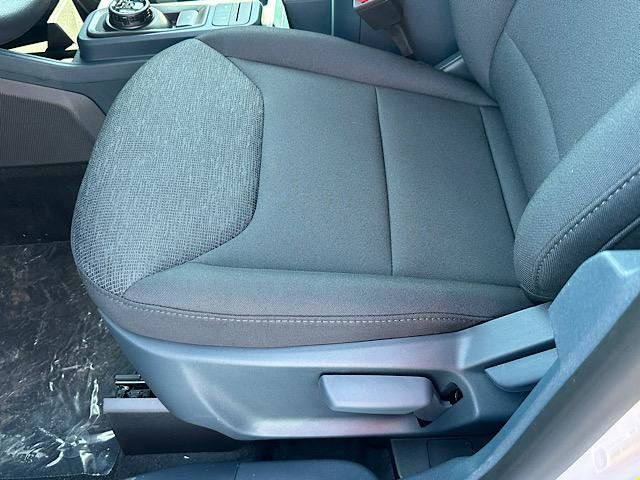 2025 Ford Maverick XL photo 9