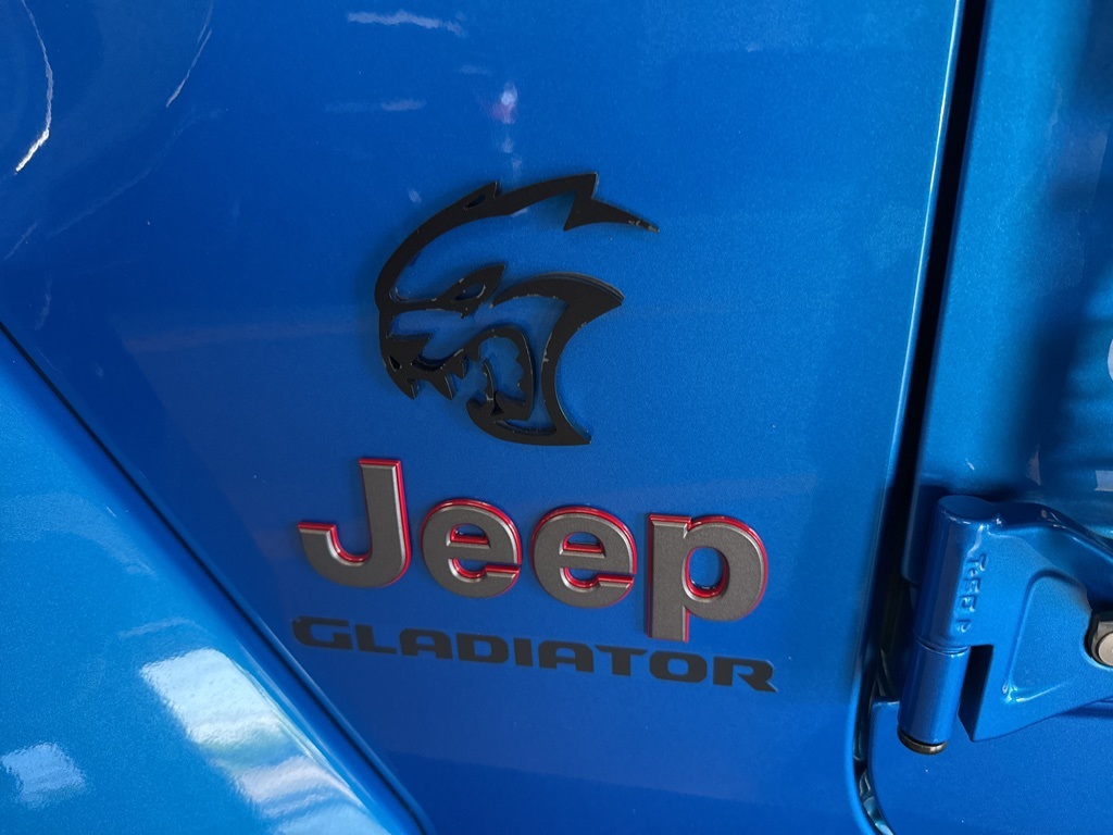 2021 Jeep Gladiator Rubicon photo 10