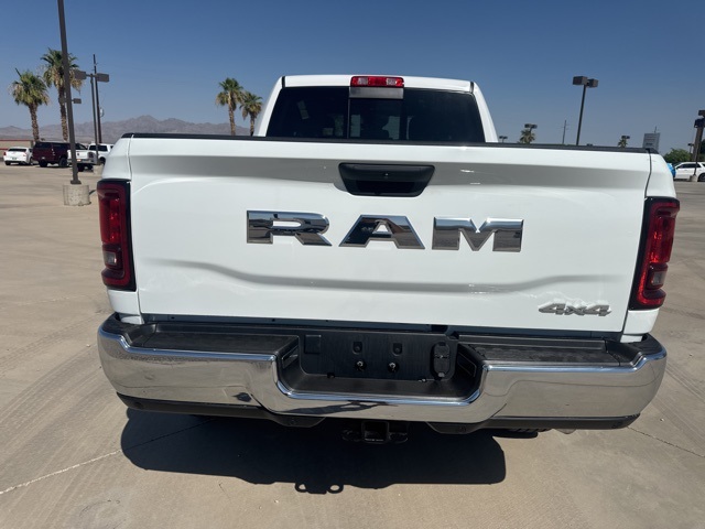 2025 Ram 2500 Tradesman photo 4