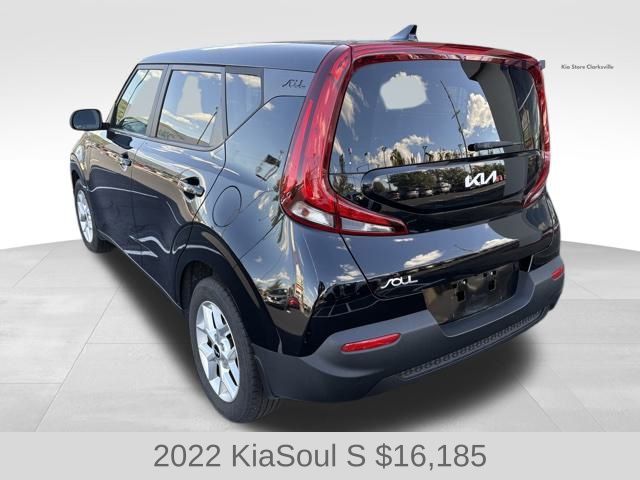 2022 Kia Soul S photo 3