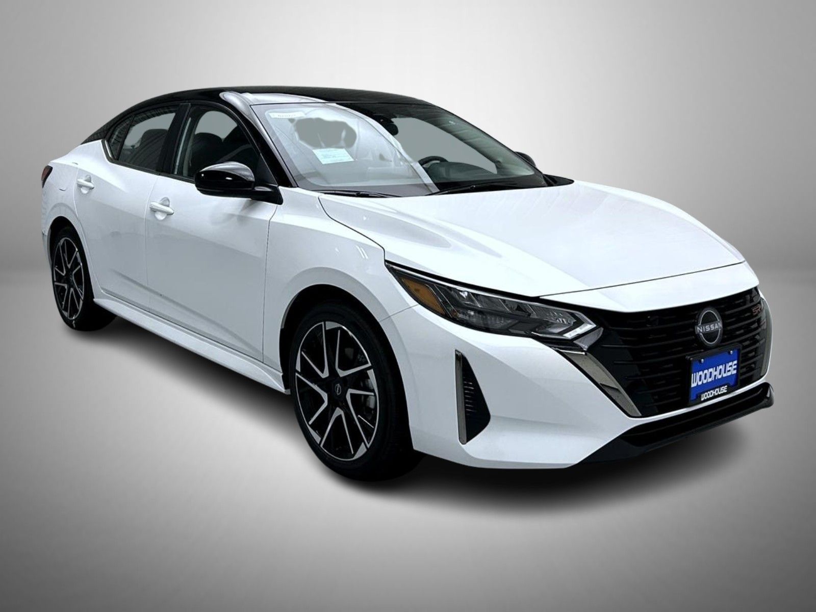 2025 Nissan Sentra SR photo 3