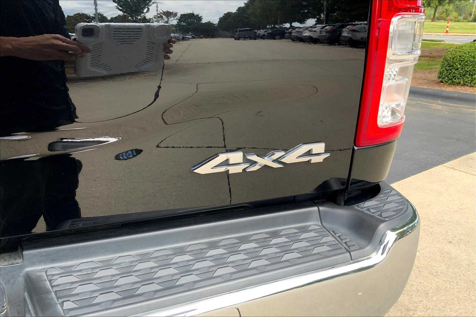 2022 Ram 2500 Big Horn photo 9