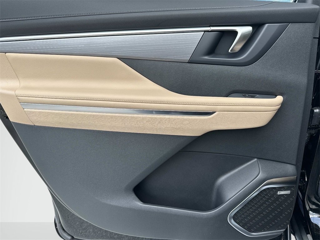 2026 Buick Enclave Preferred photo 9