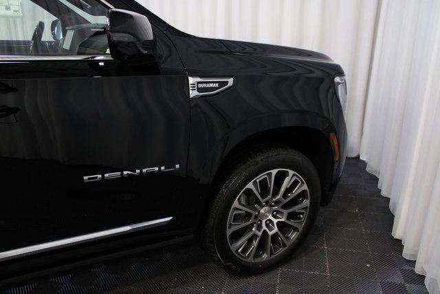 2026 Gmc Yukon Denali photo 11