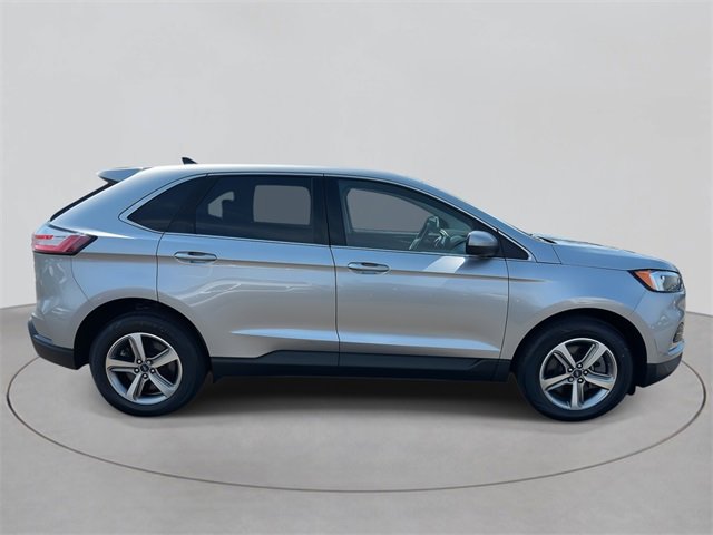 2022 Ford Edge SEL photo 64