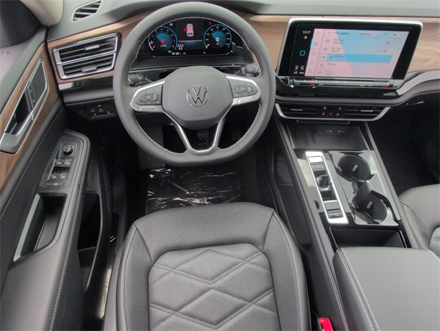 2026 Volkswagen Atlas SE Technology photo 8