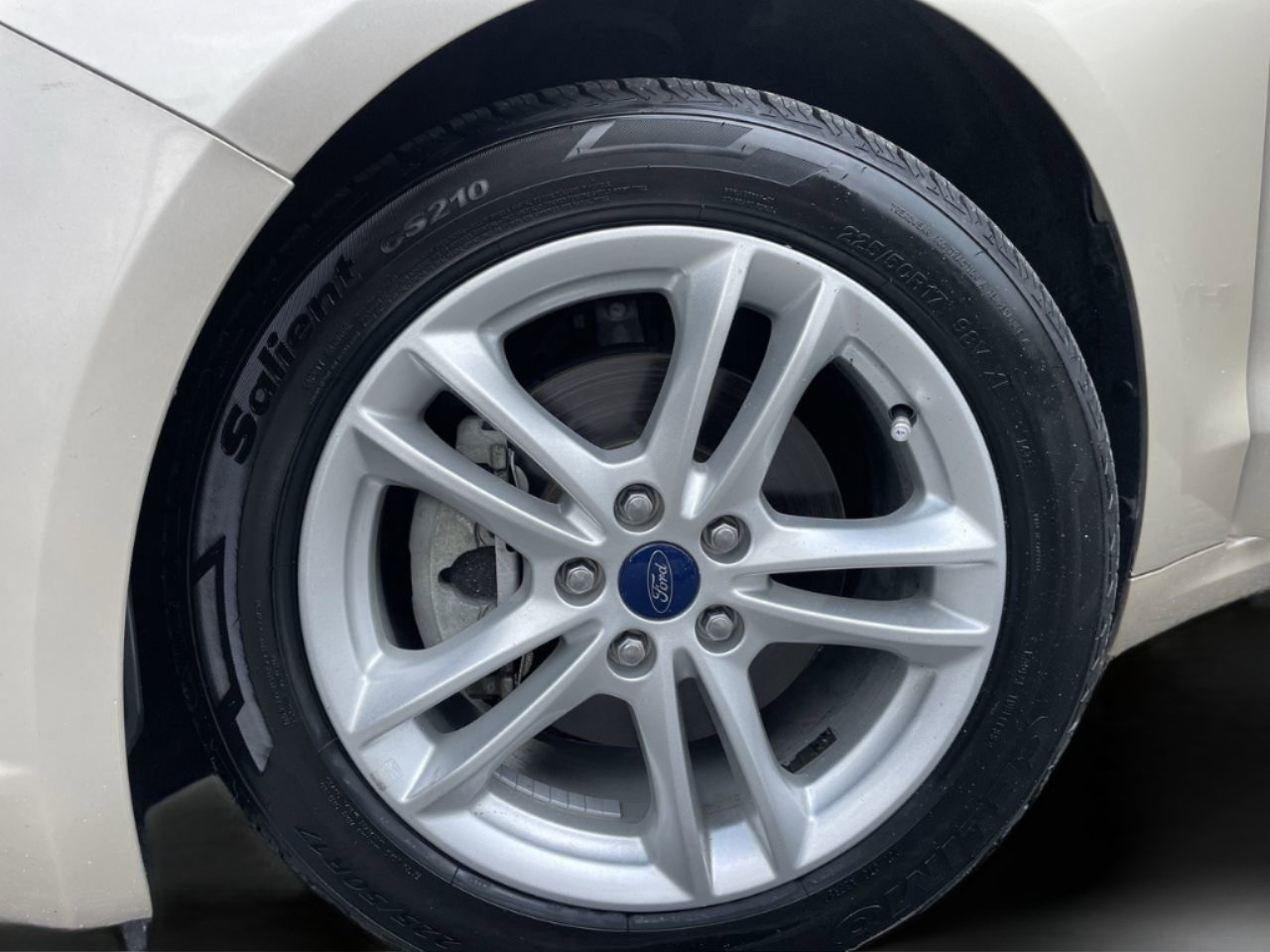 2018 Ford Fusion Hybrid S photo 29