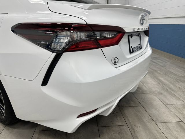 2023 Toyota Camry SE photo 29