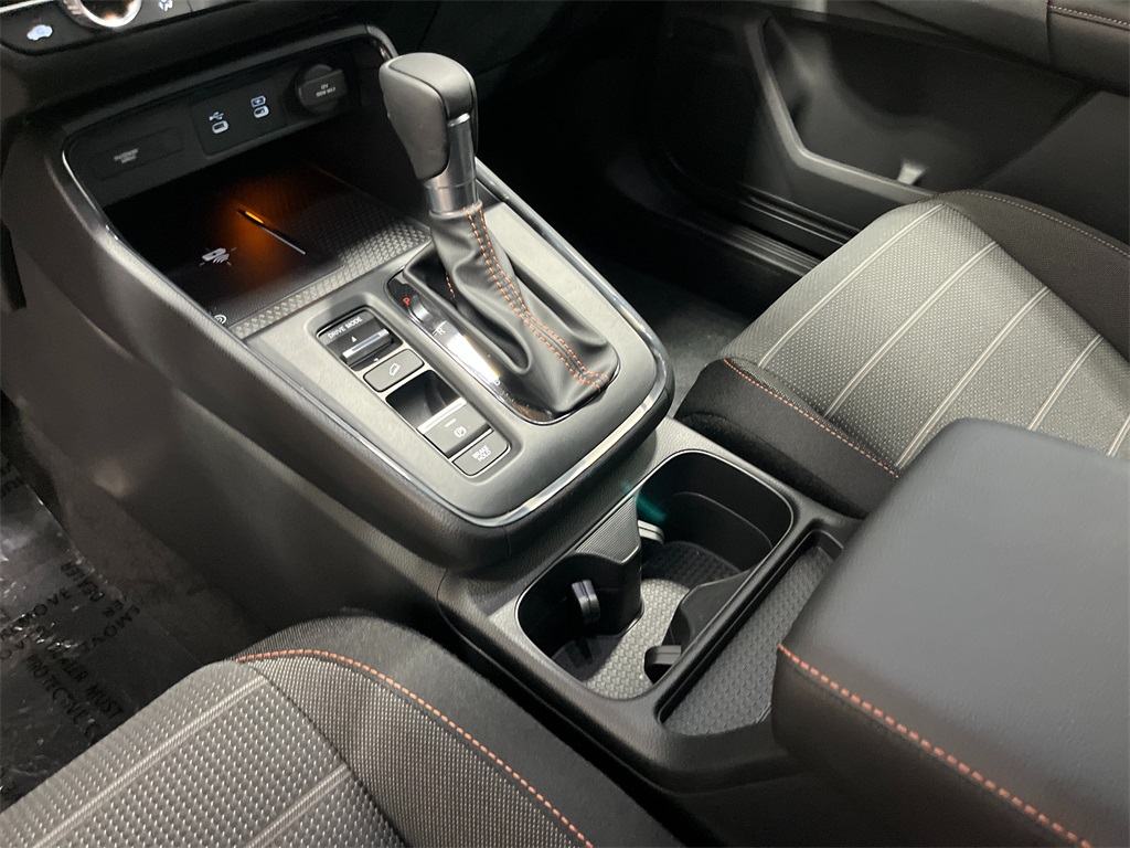 2026 Honda CR-V Hybrid photo 13
