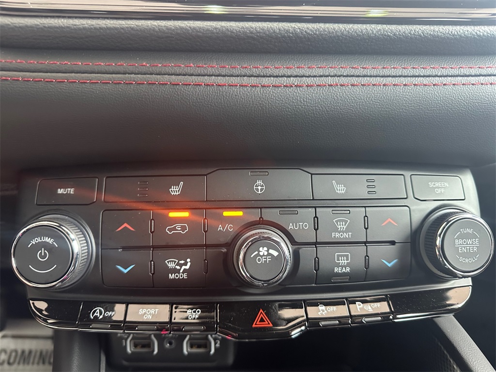 2025 Dodge Durango GT photo 23