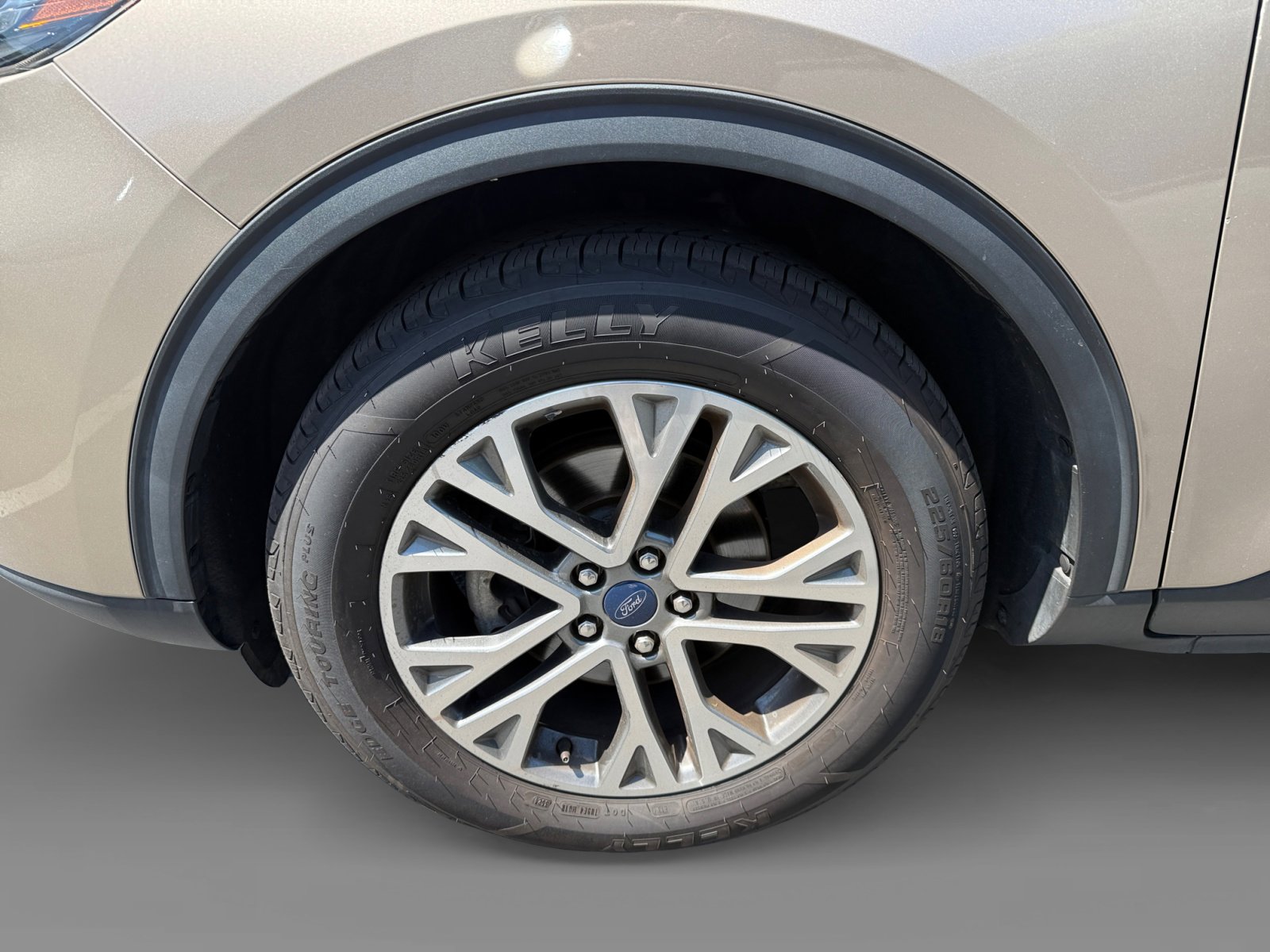 2021 Ford Escape SEL photo 9