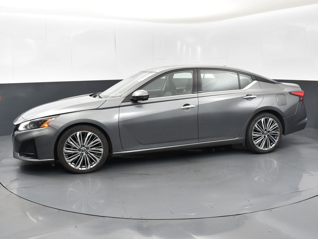 2023 Nissan Altima 2.5 SL photo 4