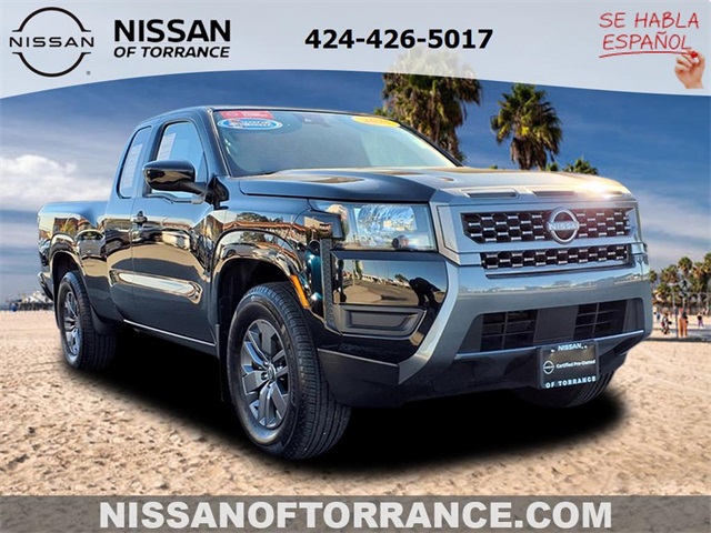 2025 Nissan Frontier SV's photo