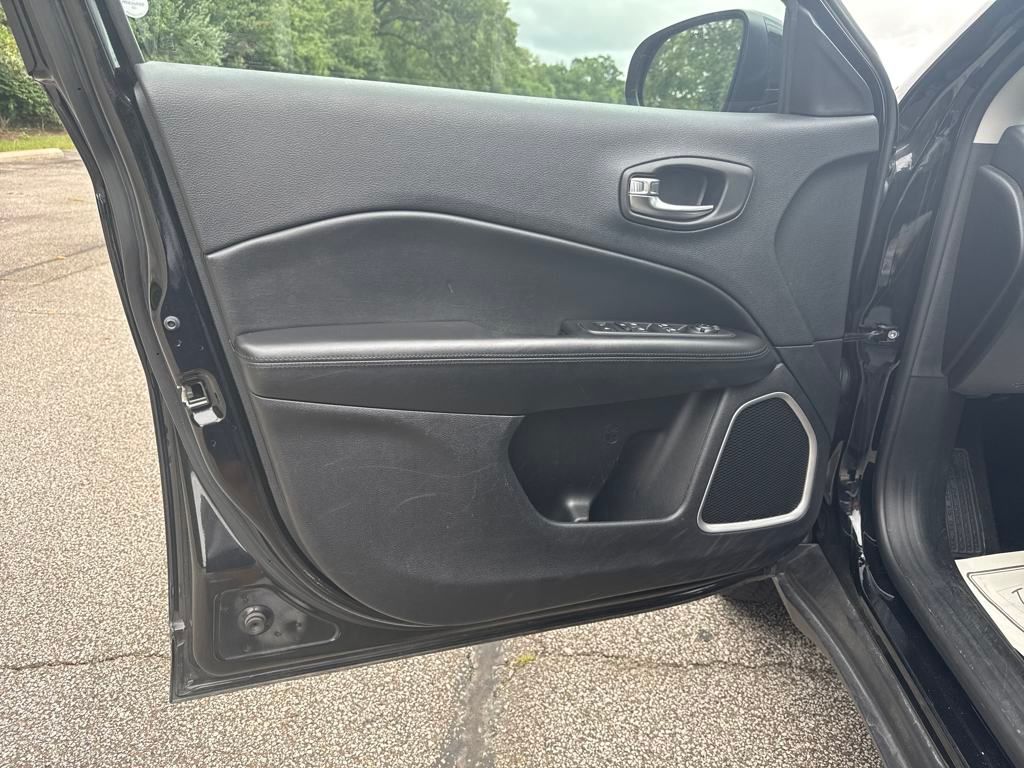2019 Jeep Compass Altitude photo 9