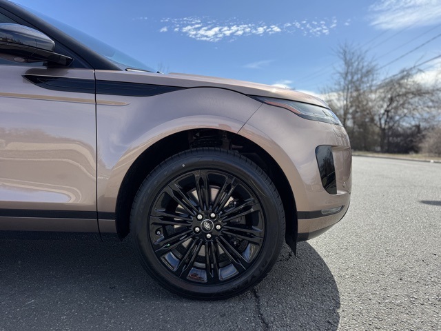 2026 Land Rover Range Rover Evoque S photo 6